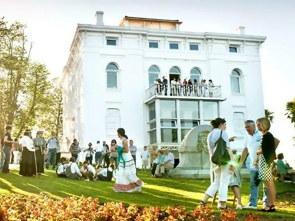 Bed & Breakfast El Rincon De Lucia